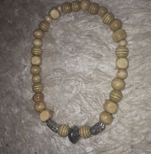 Green wooden necklace